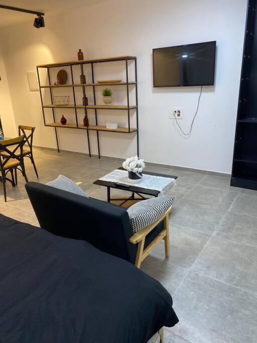 הדירה בדובדבן - The Apartment In Dovdvan Tiberias Bagian luar foto